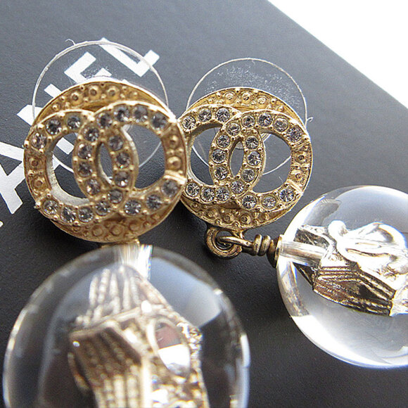 CHANEL Gold Logo Earrings - Picture 3 of 5